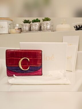 CHLOE Compact Tri-Fold Croc-Embossed Wallet